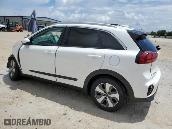 2022 Kia Niro LX with VIN KNDCB3LC6N5520955, listed as a Copart auction lot 77996374 with 0 mi miles and Non Repairable. Bid and sale history available at carsss.com. Image 2.