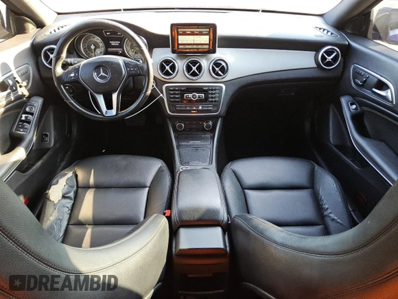 2014 Mercedes-Benz CLA 250 with VIN WDDSJ4EB5EN069970, listed as a Copart auction lot 61029245 with 124,564 mi miles and Clean title. Bid and sale history available at DreamBid. Image 8.