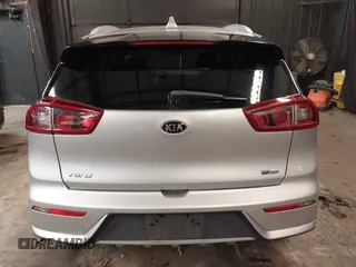 2019 Kia Niro LX with VIN KNDCB3LC5K5320824, listed as a IAAI auction lot 41996036 with 66,717 mi miles. Bid and sale history available at carsss.com. Image 17.