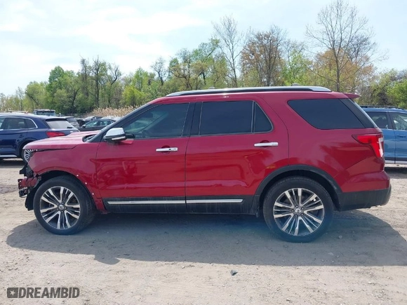 2016 Ford Explorer Platinum with VIN 1FM5K8HT5GGD22093, listed as a IAAI auction lot 42081561 with 100,645 mi miles. Bid and sale history available at carsss.com. Image 14.