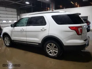 2018 Ford Explorer XLT with VIN 1FM5K8DH3JGB20118, listed as a Copart auction lot 52390615 with 152,164 mi miles and Clean Title. Bid and sale history available at carsss.com. Image 2.