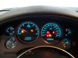 2008 Chevrolet Suburban LTZ with VIN 1GNFK16368R193216, listed as a Copart auction lot 43755925 with 222,905 mi miles and Salvage Title. Bid and sale history available at carsss.com. Image 9.