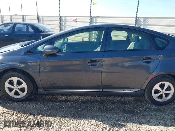 2013 Toyota Prius One with VIN JTDKN3DU1D1618162, listed as a IAAI auction lot 42003928 with 199,477 mi miles. Bid and sale history available at carsss.com. Image 14.