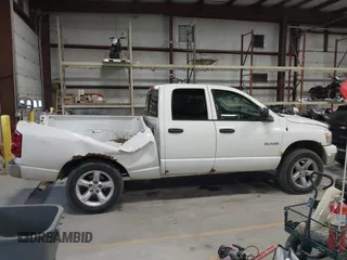2008 Dodge 1500 SLT with VIN 1D7HU18NX8J120235, listed as a IAAI auction lot 41848707 with 168,281 mi miles. Bid and sale history available at carsss.com. Image 13.