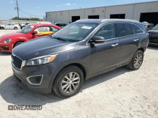 2018 Kia Sorento LX V6 with VIN 5XYPG4A56JG389783, listed as a Copart auction lot 52725595 with 149,417 mi miles and Salvage Title. Bid and sale history available at carsss.com. Image 1.