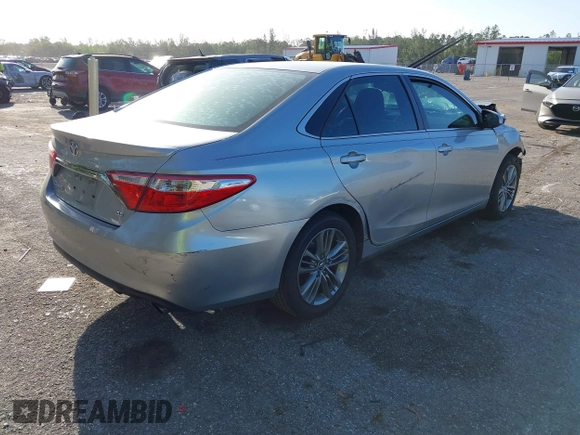 2015 Toyota Camry XLE with VIN 4T1BF1FK8FU106585, listed as a IAAI auction lot 41696231 with 149,390 mi miles. Bid and sale history available at carsss.com. Image 4.