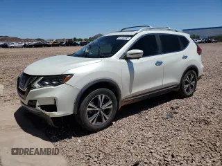 2017 Nissan Rogue SL with VIN 5N1AT2MT8HC732720, listed as a Copart auction lot 61240395 with 140,229 mi miles and Salvage title. Bid and sale history available at DreamBid. Image 1.