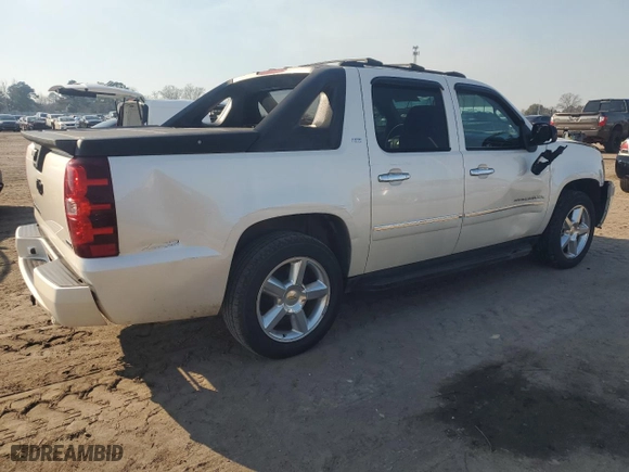 2011 Chevrolet Avalanche LTZ with VIN 3GNMCGE02BG335552, listed as a Copart auction lot 46459715 with 193,625 mi miles and Salvage Title. Bid and sale history available at carsss.com. Image 3.