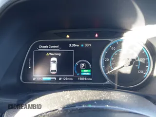 2023 Nissan LEAF SV Plus z VIN 1N4CZ1CV4PC558920, wystawiony jako IAAI lot #41332755 z przebiegiem 15 893 mil mil oraz . Historia ofert i sprzedaży dostępna na DreamBid. Obrazek 7.
