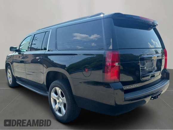 2016 Chevrolet Suburban LT with VIN 1GNSKHKC0GR14614, listed as a Copart auction lot 65295535 with 215,675 mi miles and Clean title. Bid and sale history available at DreamBid. Image 3.
