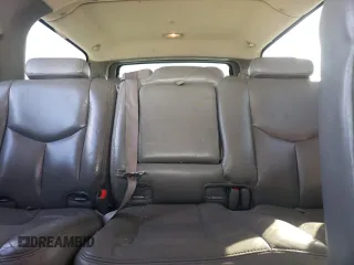 2004 Chevrolet Suburban LS with VIN 3GNGK26U94G215965, listed as a Copart auction lot 88605155 with 161,886 mi miles and Salvage Title. Bid and sale history available at carsss.com. Image 10.