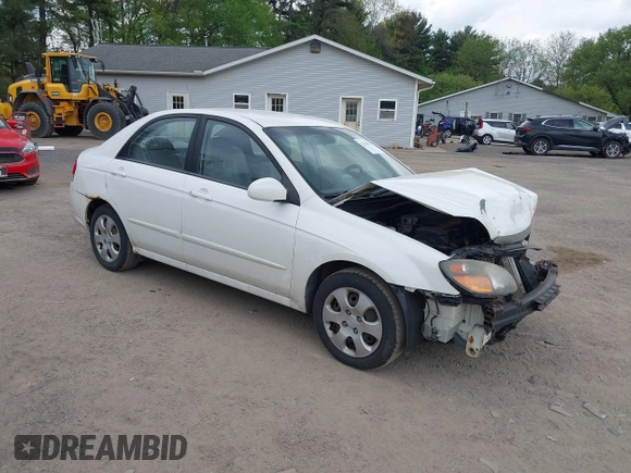 2009 Kia Spectra EX with VIN KNAFE221195609687, listed as a IAAI auction lot 42138825 with 105,170 mi miles. Bid and sale history available at carsss.com. Image 1.