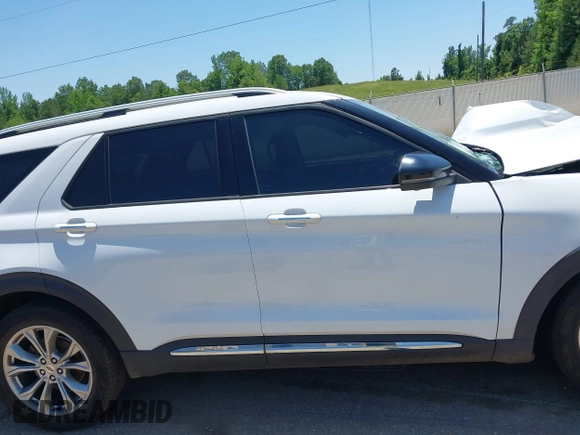 2021 Ford Explorer Limited с VIN 1FMSK7FHXMGB03671, выставлен на аукционе IAAI как лот 42313541 с пробегом Не указан миль и . История ставок и продаж доступна на DreamBid. Изображение 14.
