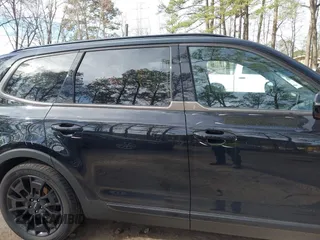 2022 Kia Telluride SX z VIN 5XYP5DHC7NG296481, wystawiony jako IAAI lot #41759359 z przebiegiem 46 857 mil mil oraz . Historia ofert i sprzedaży dostępna na DreamBid. Obrazek 19.