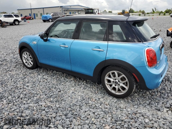 2016 MINI Hardtop 4 Door S with VIN WMWXU3C50G2D28982, listed as a Copart auction lot 63376925 with 97,519 mi miles and Salvage title. Bid and sale history available at DreamBid. Image 2.
