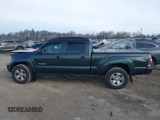 2010 Toyota Tacoma with VIN 5TEMU4FN2AZ702015, listed as a IAAI auction lot 41663558 with 159,758 mi miles and . Bid and sale history available at DreamBid. Image 14.