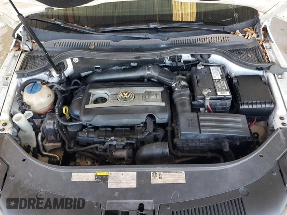 2014 Volkswagen CC R-Line with VIN WVWBP7AN6EE521807, listed as a Copart auction lot 74177764 with 142,779 mi miles and Clean Title. Bid and sale history available at carsss.com. Image 11.