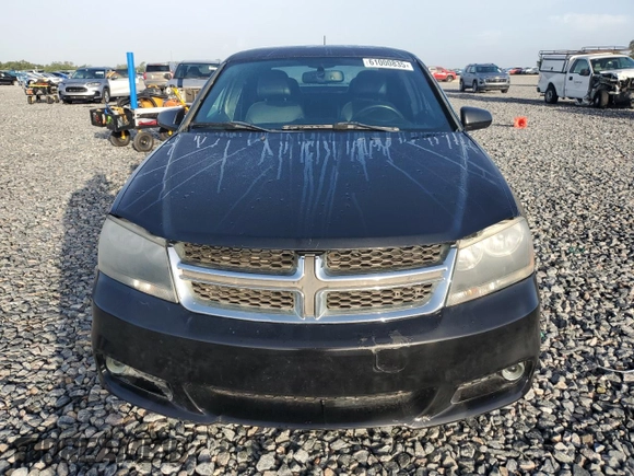 2013 Dodge Avenger SXT with VIN 1C3CDZCG1DN628564, listed as a Copart auction lot 61000835 with 38,975 mi miles and Salvage title. Bid and sale history available at DreamBid. Image 5.