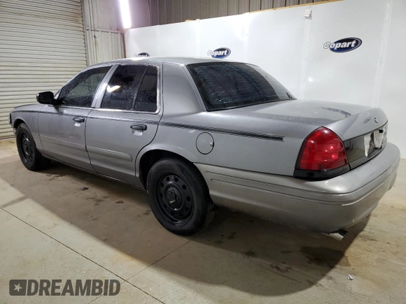 2006 Ford Police Interceptor z VIN 2FAFP71WX6X135455, wystawiony jako Copart lot #41693715 z przebiegiem Nie podano mil oraz Czysty tytuł • Clean title. Historia ofert i sprzedaży dostępna na DreamBid. Obrazek 2.