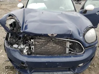 2018 MINI Countryman Cooper with VIN WMZYS7C38J3F44311, listed as a Copart auction lot 86426994 with 79,452 mi miles and Salvage title. Bid and sale history available at DreamBid. Image 13.