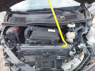 2017 Mercedes-Benz Metris Passenger z VIN WD4PG2EE6H3269310, wystawiony jako IAAI lot #41219221 z przebiegiem 80 478 mil mil oraz . Historia ofert i sprzedaży dostępna na DreamBid. Obrazek 10.