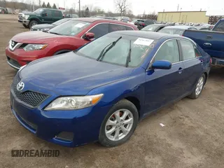 2011 Toyota Camry LE with VIN 4T4BF3EK4BR121338, listed as a IAAI auction lot 41967047 with 160,000 mi miles. Bid and sale history available at carsss.com. Image 2.