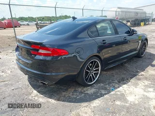 2015 Jaguar XF V6 Portfolio with VIN SAJWA0F74F8U76324, listed as a IAAI auction lot 42158134 with 136,995 mi miles. Bid and sale history available at carsss.com. Image 4.