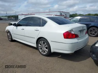 2010 Infiniti M with VIN JN1CY0AR4AM961524, listed as a IAAI auction lot 40352614 with 152,492 mi miles. Bid and sale history available at carsss.com. Image 3.