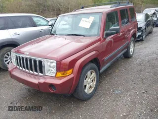 2007 Jeep Commander Sport with VIN 1J8HH48P77C636405, listed as a IAAI auction lot 41701350 with 139,638 mi miles. Bid and sale history available at carsss.com. Image 2.