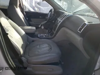 2010 GMC Acadia SLT1 z VIN 1GKLVMED1AJ267925, wystawiony jako Copart lot #52331225 z przebiegiem 223 817 mil mil oraz Nie do naprawy • Non repairable. Historia ofert i sprzedaży dostępna na DreamBid. Obrazek 7.