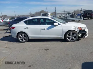 2013 Acura ILX Tech Pkg with VIN 19VDE1F75DE008470, listed as a IAAI auction lot 41671412 with 126,829 mi miles. Bid and sale history available at carsss.com. Image 14.