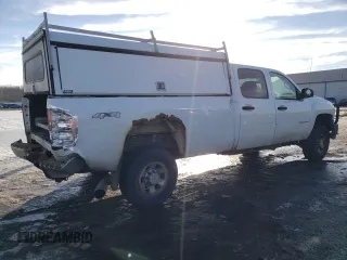 2008 Chevrolet Silverado 3500HD SRW 1LT with VIN 1GCHK33678F180956, listed as a Copart auction lot 42951425 with 292,253 mi miles and Salvage Title. Bid and sale history available at DreamBid. Image 3.