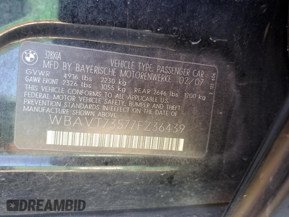 2007 BMW 3 Series 328xi z VIN WBAVT73577FZ36439, wystawiony jako Copart lot #87909375 z przebiegiem 199 387 mil mil oraz Szkoda całkowita • Salvage title. Historia ofert i sprzedaży dostępna na DreamBid. Obrazek 12.