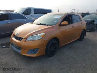 2010 Toyota Matrix S with VIN 2T1KE4EE3AC039873, listed as a IAAI auction lot 41517447 with 97,833 mi miles. Bid and sale history available at carsss.com. Image 2.