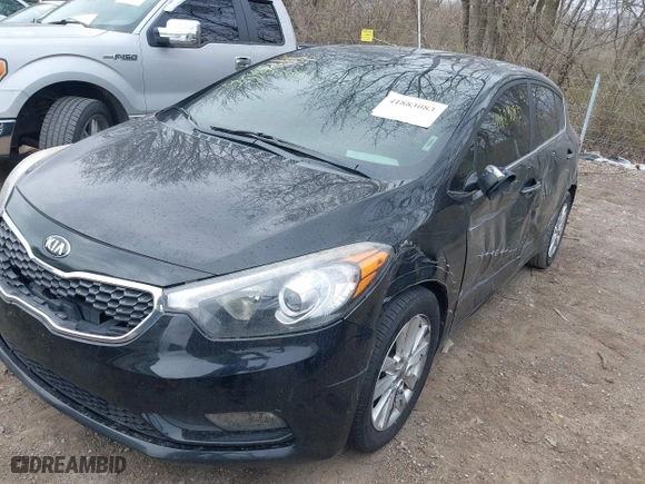 2014 Kia Forte 5-Door EX with VIN KNAFX5A85E5170191, listed as a IAAI auction lot 41883083 with 155,889 mi miles. Bid and sale history available at carsss.com. Image 2.