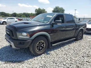 2016 Ram 1500 Rebel z VIN 1C6RR7YT5GS418564, wystawiony jako Copart lot #55436645 z przebiegiem 103 949 mil mil oraz Szkoda całkowita • Salvage title. Historia ofert i sprzedaży dostępna na DreamBid. Obrazek 1.