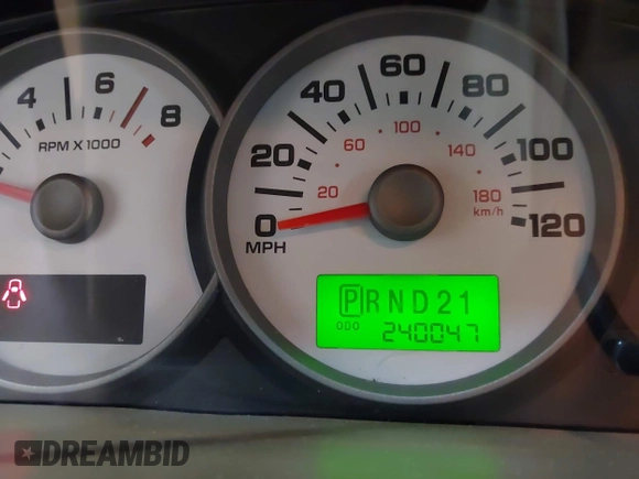 2005 Ford Escape XLT with VIN 1FMYU03115KA29039, listed as a IAAI auction lot 42159988 with 240,047 mi miles and . Bid and sale history available at DreamBid. Image 15.