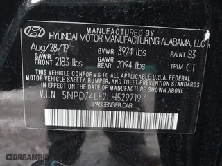 2020 Hyundai Elantra SE with VIN 5NPD74LF2LH529719, listed as a IAAI auction lot 41970104 with 38,928 mi miles. Bid and sale history available at carsss.com. Image 9.