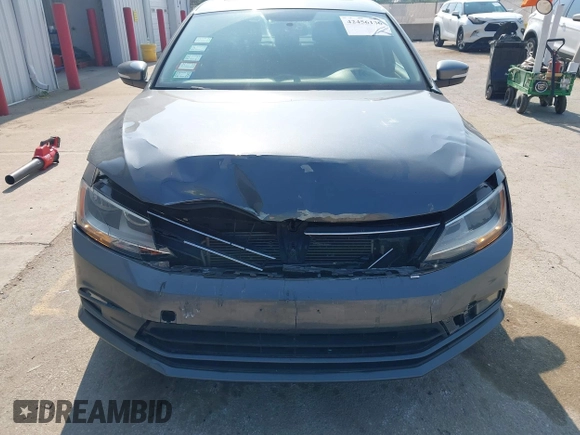 2015 Volkswagen Jetta SE with VIN 3VWD07AJ2FM310154, listed as a IAAI auction lot 42456136 with 96,979 mi miles and . Bid and sale history available at DreamBid. Image 6.