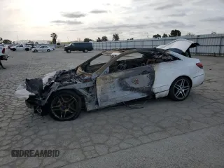 2014 Mercedes-Benz E 350 z VIN WDDKJ8JB2EF284035, wystawiony jako Copart lot #53377625 z przebiegiem Nie podano mil oraz Nie do naprawy • Non repairable. Historia ofert i sprzedaży dostępna na DreamBid. Obrazek 1.