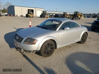 2003 Audi TT with VIN TRUWT28N031003689, listed as a Copart auction lot 46233815 with 122,607 mi miles and Salvage Title. Bid and sale history available at carsss.com. Image 1.