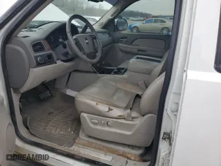 2007 Chevrolet Suburban LTZ with VIN 1GNFC16027J226258, listed as a Copart auction lot 45902205 with 0 mi miles and Salvage Title. Bid and sale history available at carsss.com. Image 7.