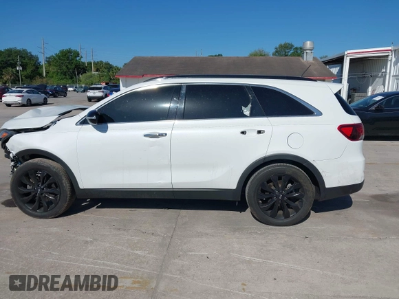 2020 Kia Sorento LX V6 with VIN 5XYPG4A56LG655600, listed as a IAAI auction lot 41971459 with 66,449 mi miles. Bid and sale history available at carsss.com. Image 15.