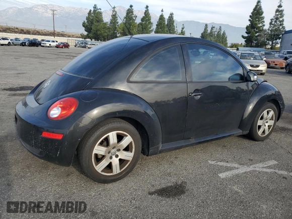 2007 Volkswagen New Beetle Coupe with VIN 3VWPG31C77M509754, listed as a Copart auction lot 83086844 with 50,160 mi miles and Salvage Title. Bid and sale history available at carsss.com. Image 3.
