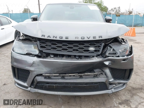 2019 Land Rover Range Rover Sport Dynamic with VIN SALWR2RE4KA850004, listed as a IAAI auction lot 41880360 with 61,953 mi miles. Bid and sale history available at carsss.com. Image 6.