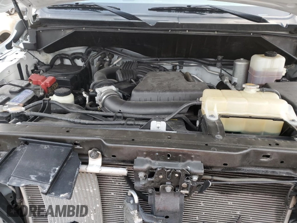 2020 Nissan NV Cargo SV z VIN 1N6BF0KM9LN802171, wystawiony jako Copart lot #86318334 z przebiegiem 58 745 mil mil oraz Szkoda całkowita • Salvage title. Historia ofert i sprzedaży dostępna na DreamBid. Obrazek 12.