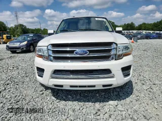 2017 Ford Expedition Limited with VIN 1FMJU1KT3HEA72147, listed as a Copart auction lot 64715705 with 136,876 mi miles and Clean title. Bid and sale history available at DreamBid. Image 5.