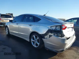 2014 Ford Fusion SE with VIN 1FA6P0HD6E5361164, listed as a IAAI auction lot 41647517 with 133,521 mi miles. Bid and sale history available at carsss.com. Image 3.