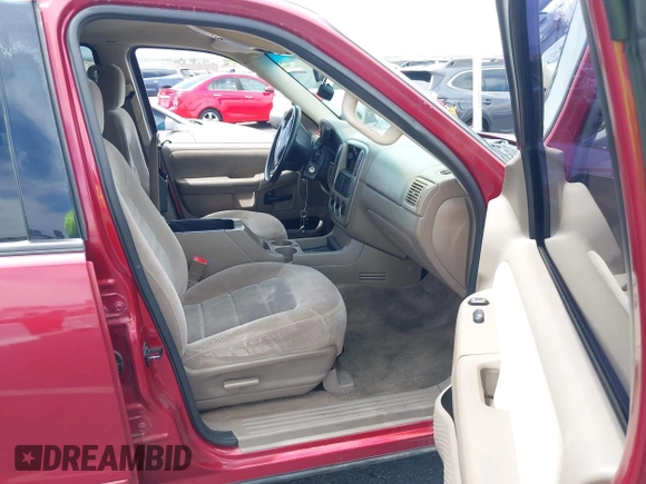 2005 Ford Explorer z VIN 1FMDU63K75ZA09251, wystawiony jako IAAI lot #42353306 z przebiegiem 178 694 mil mil oraz . Historia ofert i sprzedaży dostępna na DreamBid. Obrazek 5.