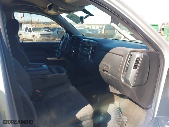 2015 Chevrolet Silverado 1500 LT with VIN 3GCUKREH1FG269823, listed as a IAAI auction lot 41398008 with 210,788 mi miles. Bid and sale history available at carsss.com. Image 5.
